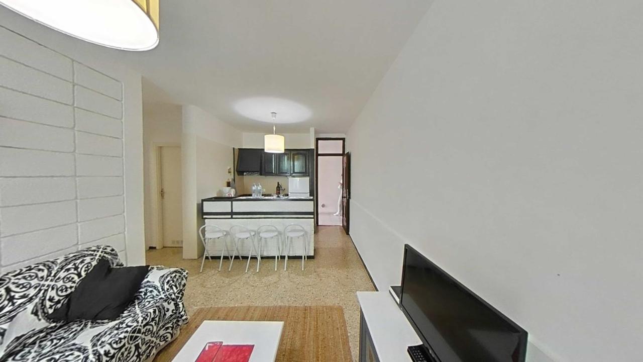 Apartamento Con Terraza Privada En Playa De Las Americas Arona  Eksteriør billede